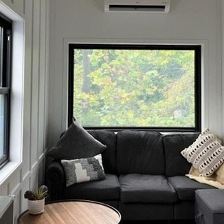 The Endeavor Tiny Home! Elizabethtown Exterior photo
